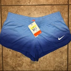 NIKE WORKOUT SHORTS